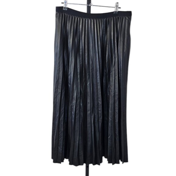 Aritzia Babaton Jude Faux Leather Pleated Accordion Midi Skirt, Black, Large - Picture 2 of 9